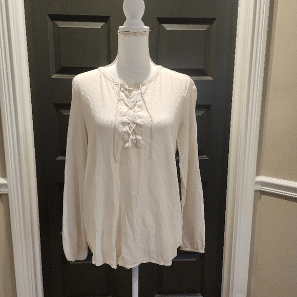 LOFT White Lace V-Neck Long Sleeve Blouse - Picture 1 of 3
